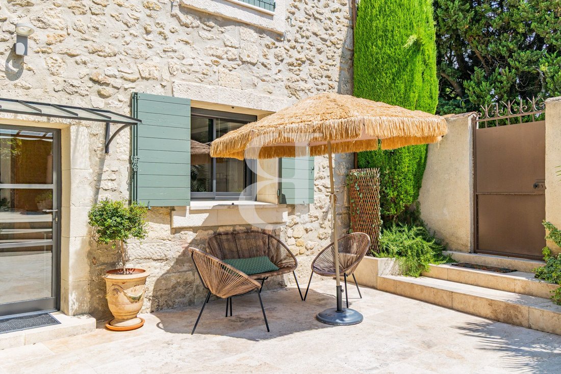 Country House in Saint-Rémy-de-Provence, Provence-Alpes-Côte d'Azur, France 3 - 18665450