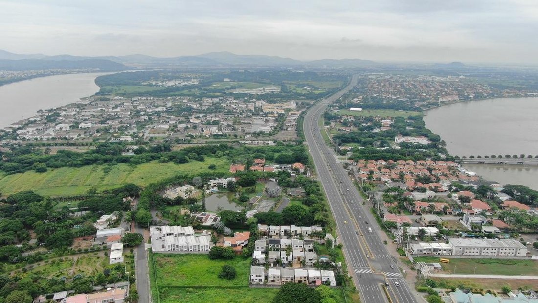 Land in Samborondón, Guayas, Ecuador 2 - 18660737