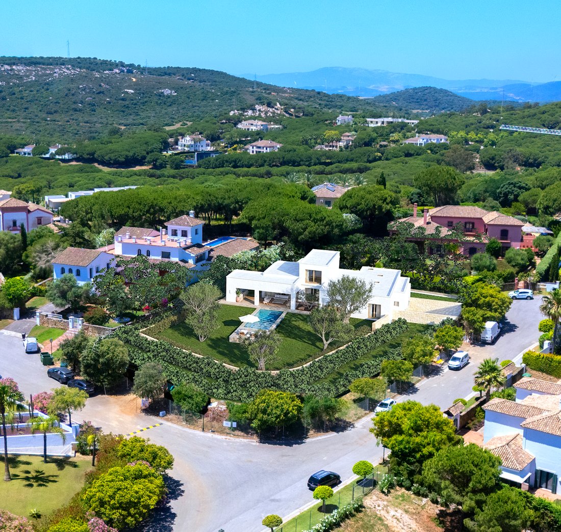 Villa a Sotogrande, San Roque, Andalusia 2 - 18546103