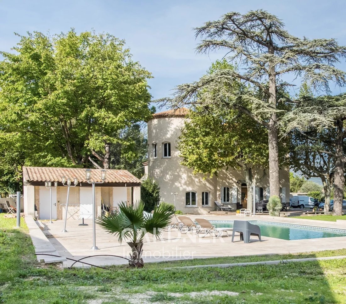 Maison à Ganteaume, Aubagne, France 1 - 15723066
