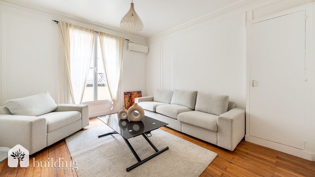 Apartment in Pereire-Malesherbes, Paris 17e Arrondissement, Paris 1 - 18666298