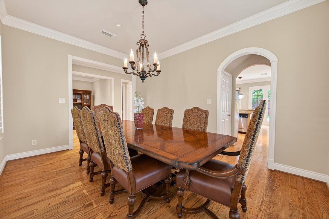 House in Houston, Texas, United States 5 - 18668043