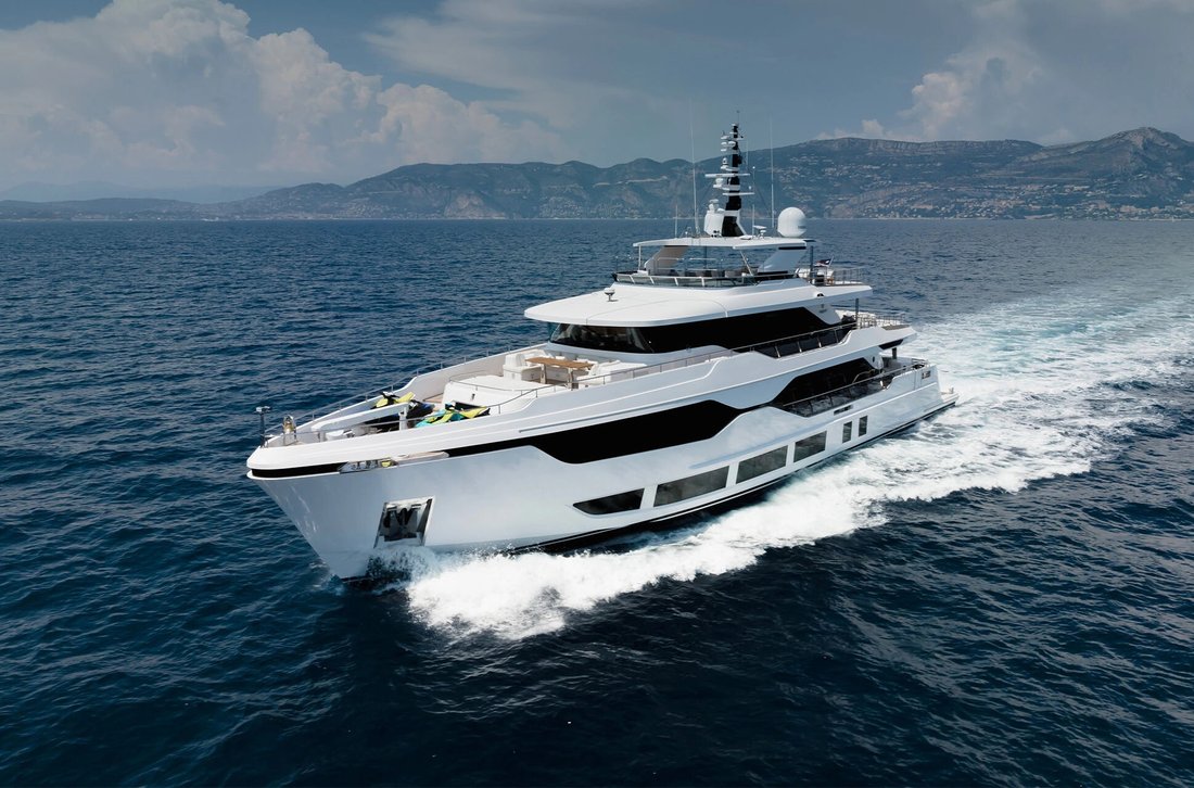 Motor Yacht in United States 2 - 17885123