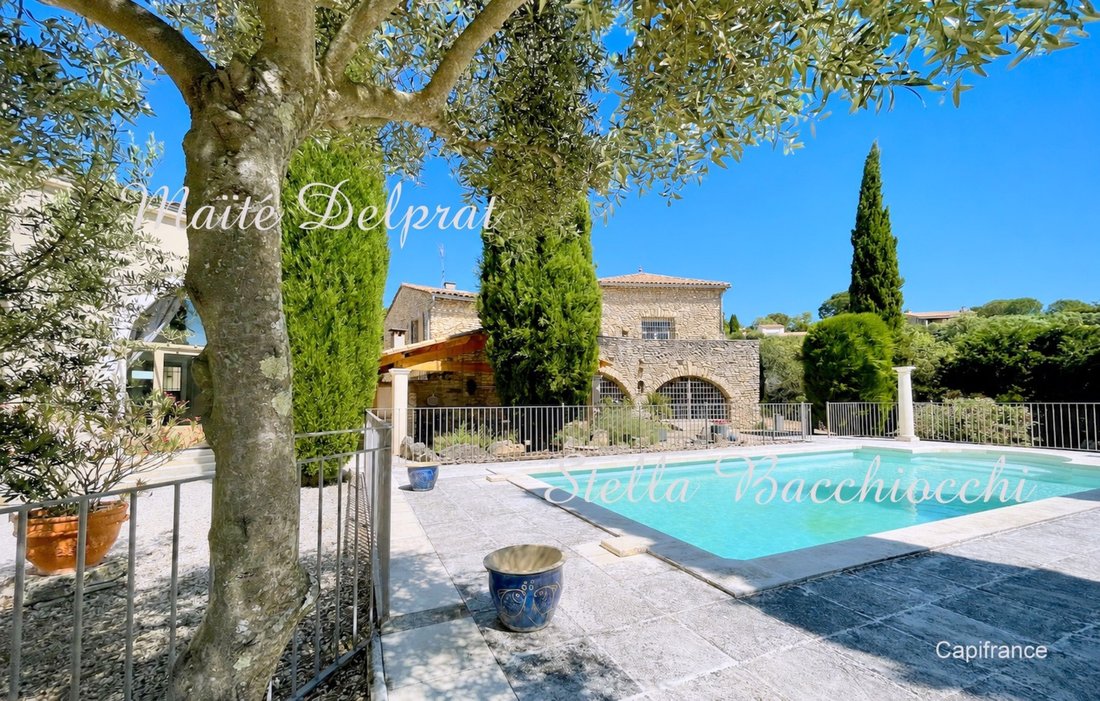 House in Châteauneuf-de-Gadagne, Provence-Alpes-Côte d'Azur, France 1 - 18073180