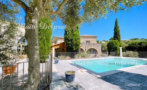 House in Châteauneuf-de-Gadagne, Provence-Alpes-Côte d'Azur, France 1