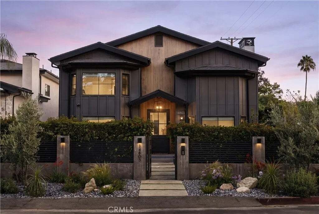 House in Los Angeles, California, United States 1 - 18663972