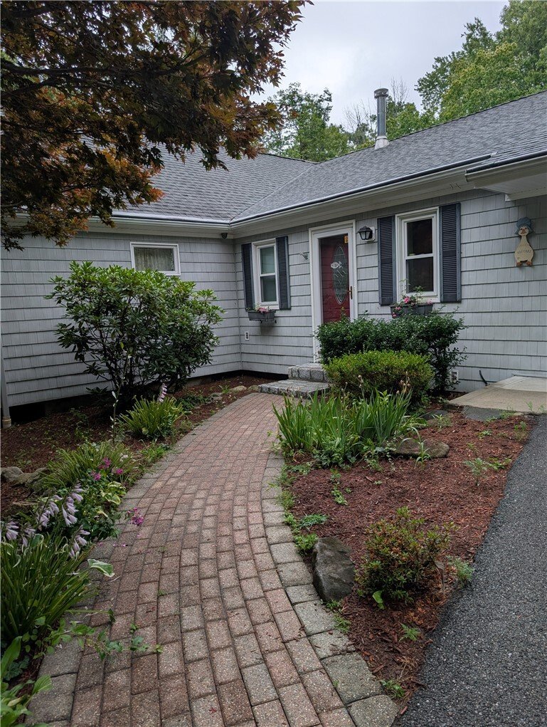 House in Scituate, Rhode Island, United States 2 - 18666114