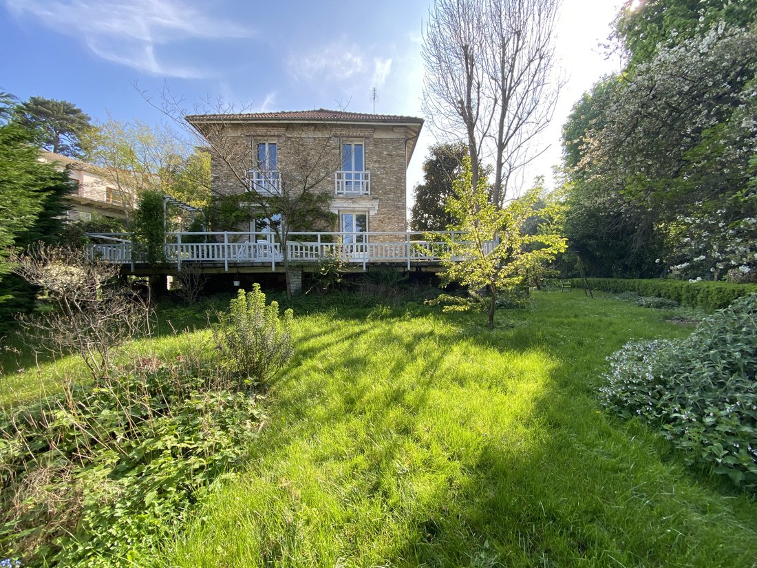 House in Centre Montmorency, Montmorency, France 1 - 18659771