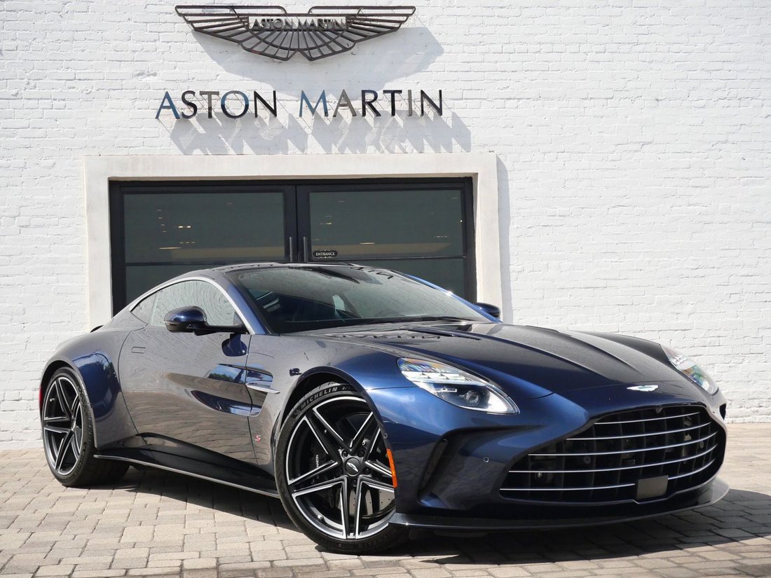 Coupe in Beverly Hills, CA, United States 1 - 18494784