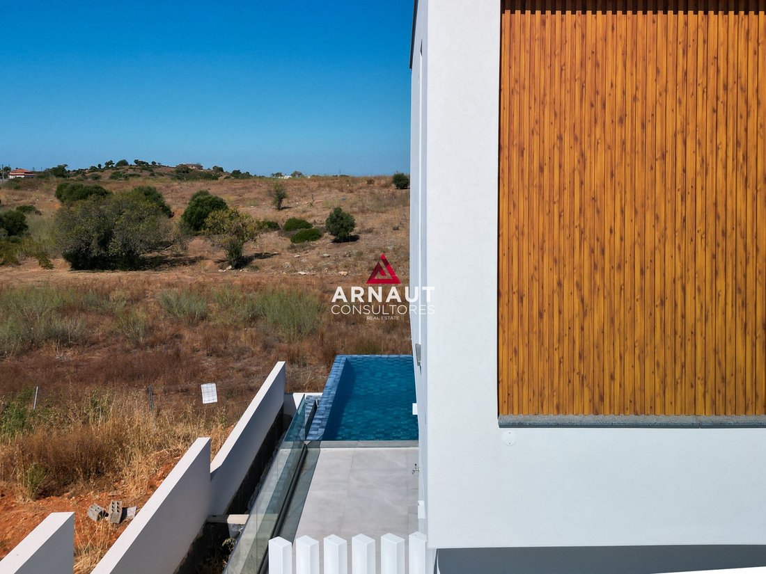 House in Estombar e Parchal, Algarve, Portugal 3 - 18666798