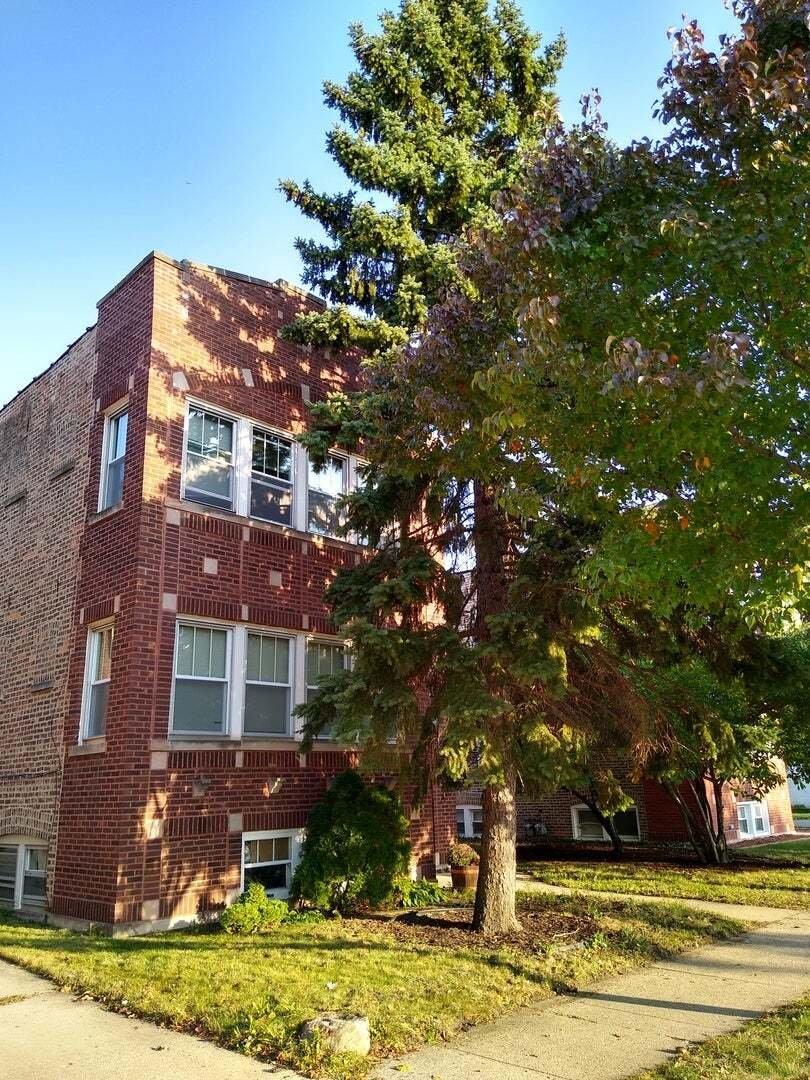 Berwyn, Illinois, United States 1 - 18663105