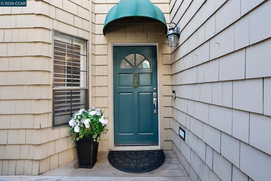 Condo in Palo Alto, California, United States 3 - 18662319