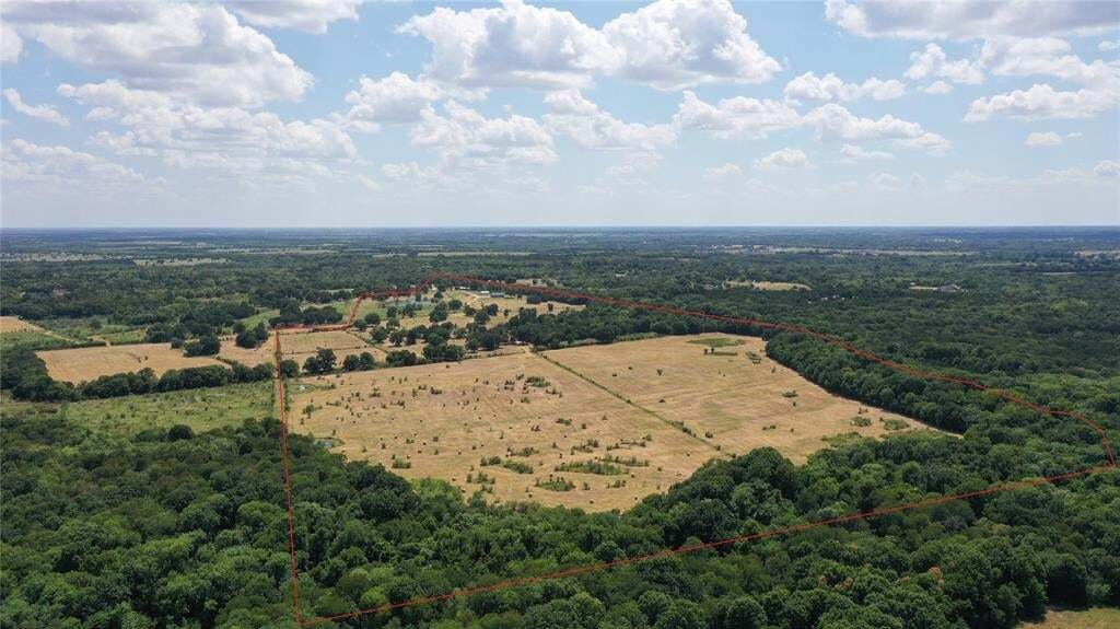 Farm Ranch in Celeste, Texas, United States 5 - 17952232
