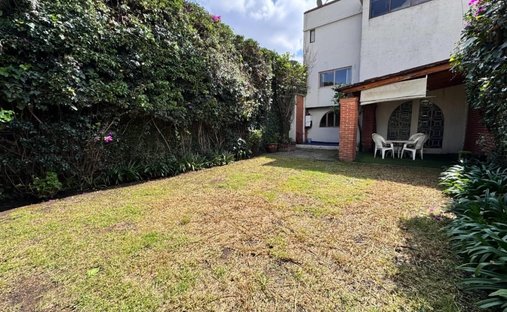 Townhouse in Santa Catarina Yecahuitzotl, Mexico City, Mexico 1