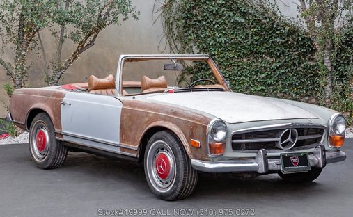 Mercedes-Benz 280SL in Los angeles, ca 1