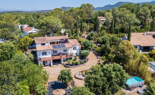 Villa in Tour de Mare, Frejus, France 1