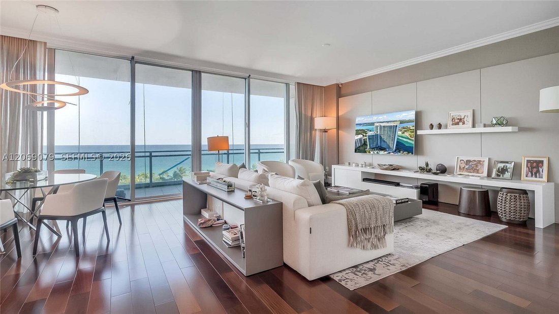 Condo in Bal Harbour, Florida, United States 2 - 18667685