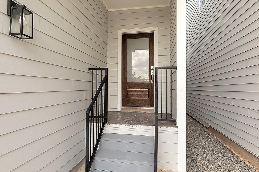 House in Houston, Texas, United States 3 - 18664247