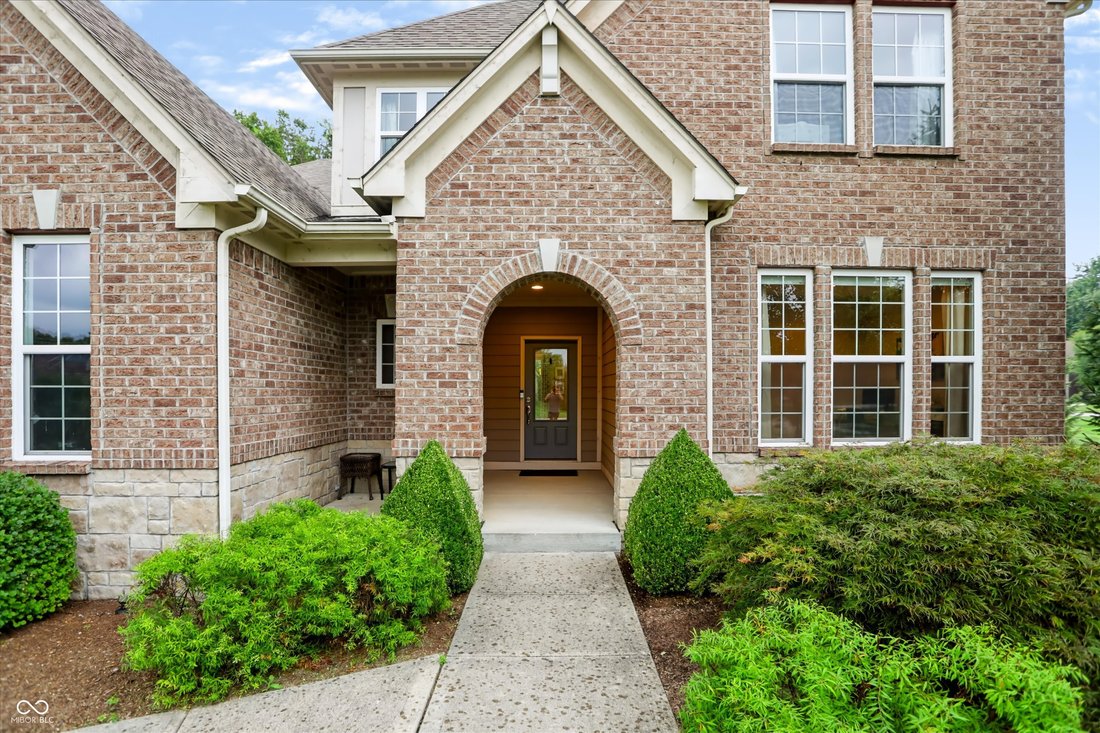House in Greenwood, Indiana, United States 4 - 18666867
