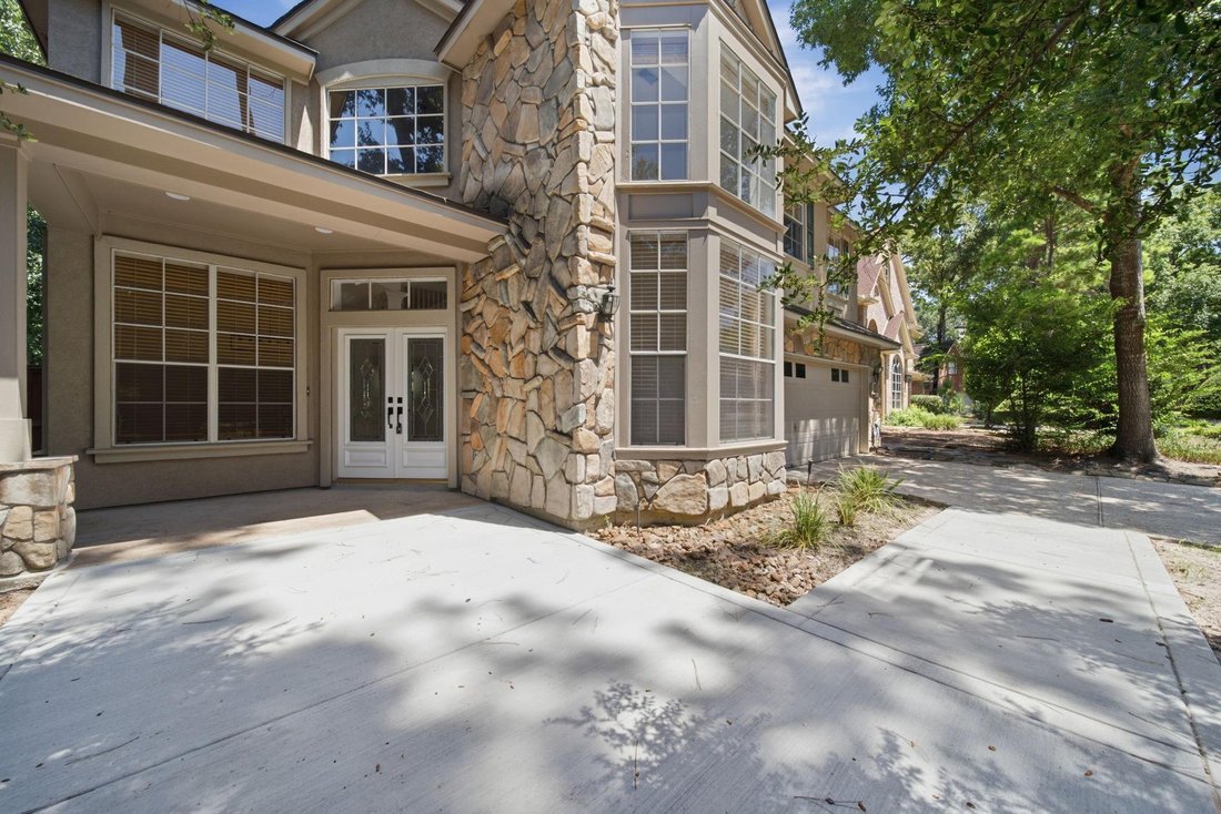 House in The Woodlands, Texas, United States 3 - 18664127