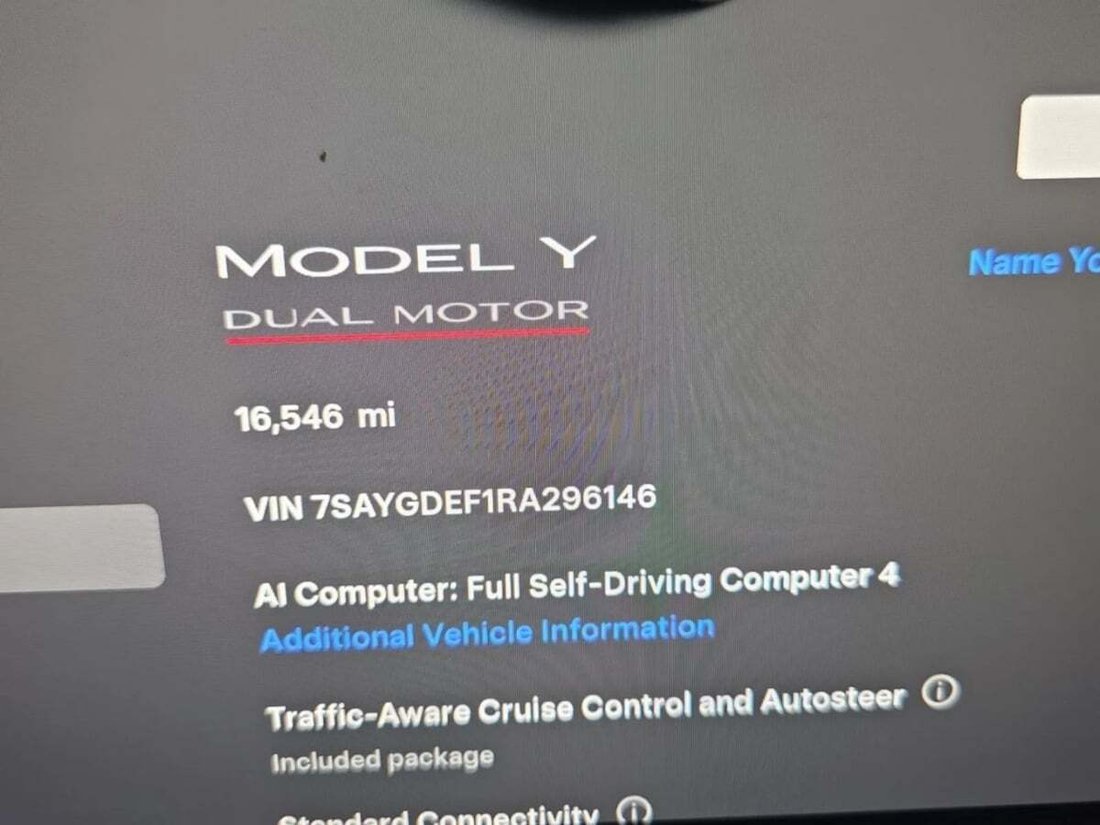 Suv in Newport Beach, CA, United States 2 - 18666732