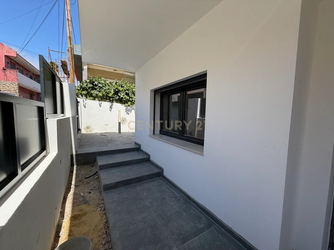 Villa in Casal de Cambra, Lisbon, Portugal 3 - 15949840