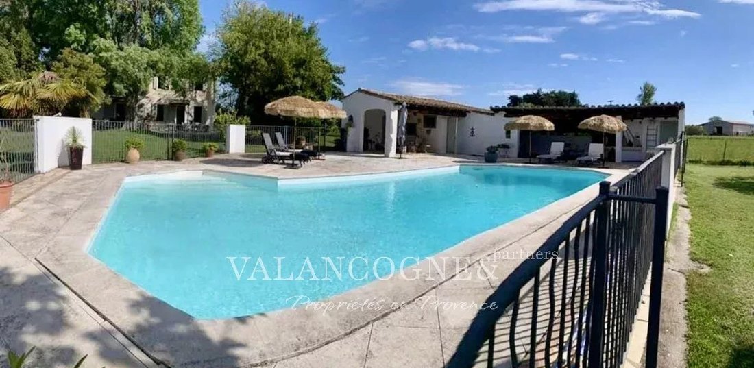 Maisons de campagne à Arles, Provence-Alpes-Côte d'Azur, France 5 - 16083685