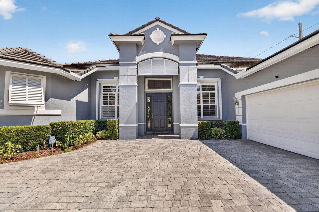 House in Stuart, Florida, United States 4 - 18662974