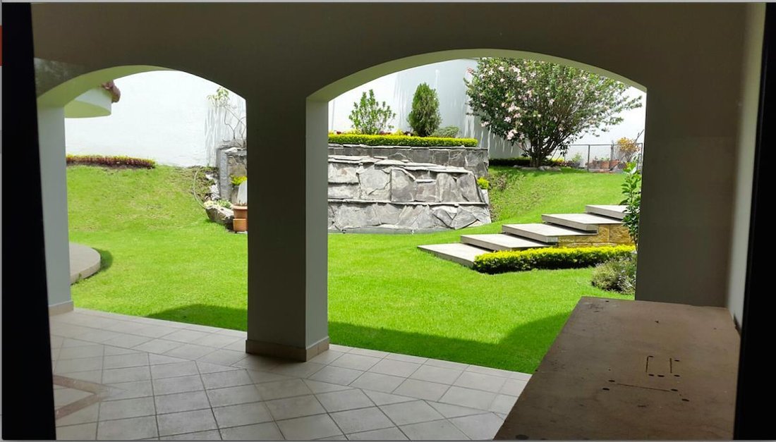 House in Quito, Pichincha, Ecuador 2 - 18661636