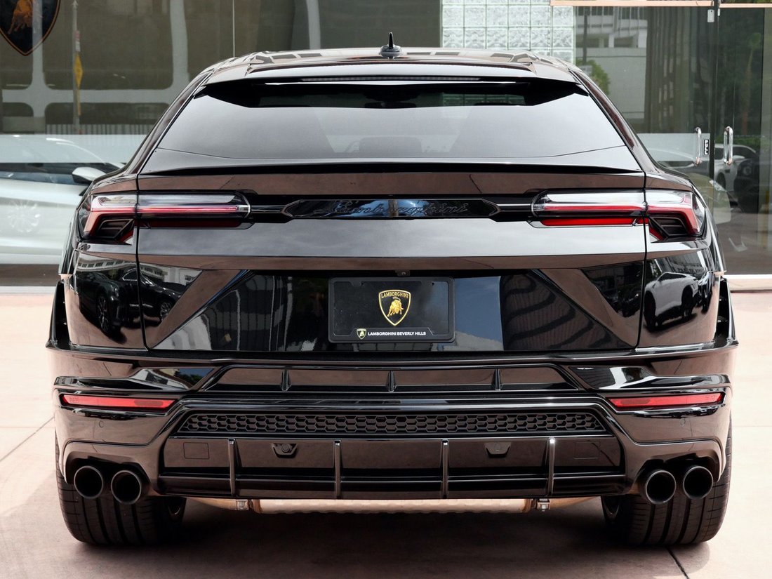 Suv in Beverly Hills, CA, United States 4 - 18546507