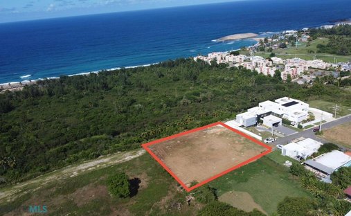 Land in Jobos, Isabela, Puerto Rico 1