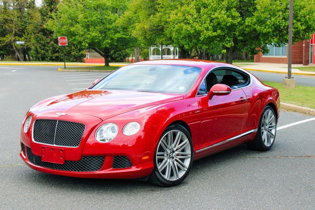 Coupe in Fort Lauderdale, FL, United States 5 - 18671115