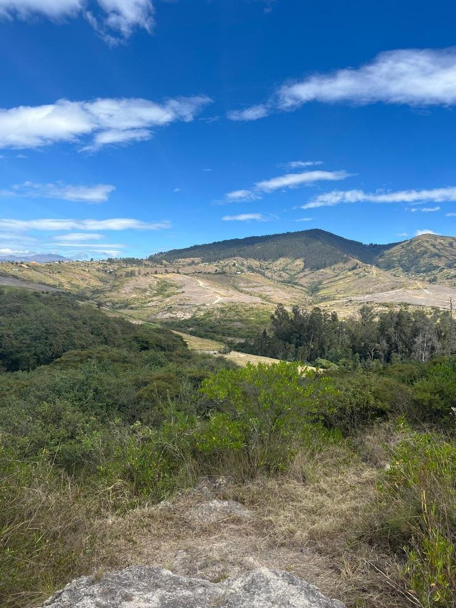 Land in Quito, Pichincha, Ecuador 4 - 18661499