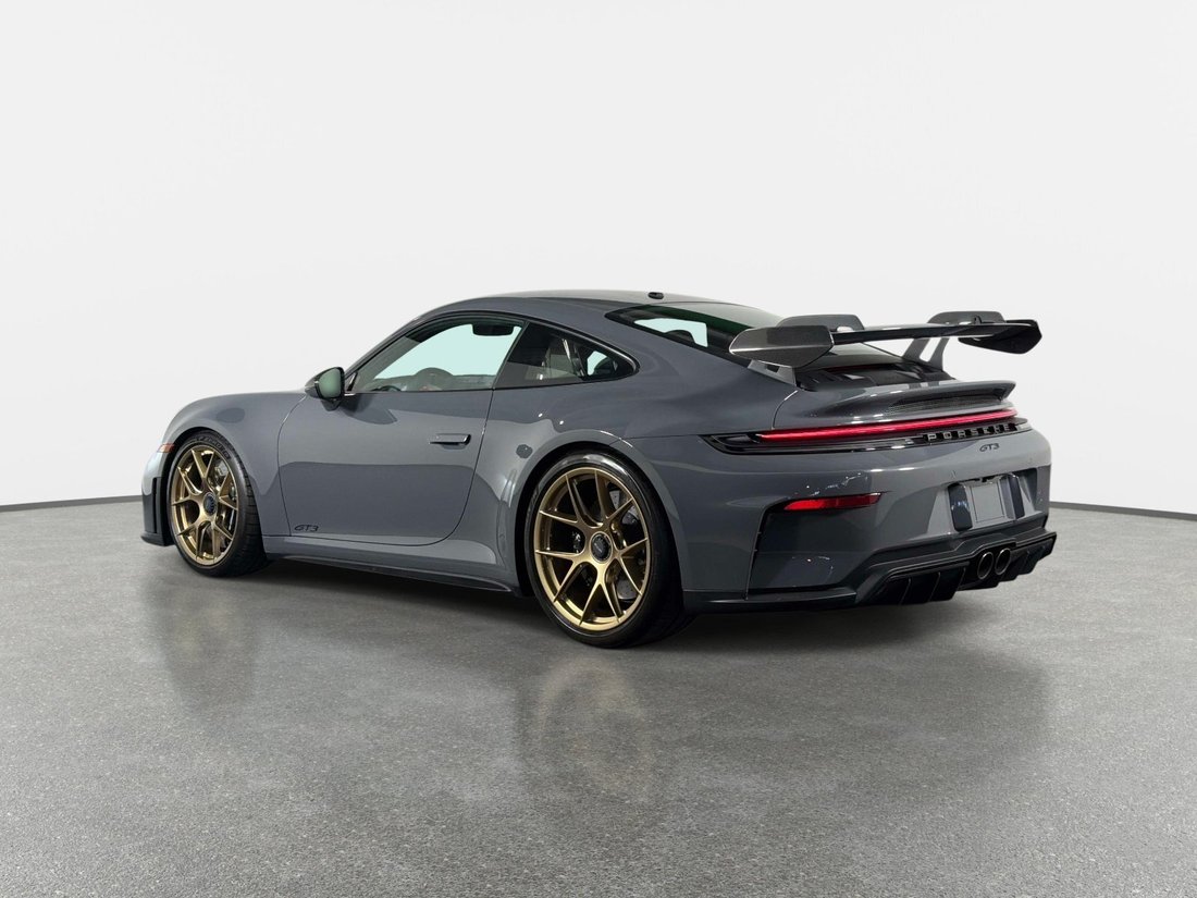 Coupe in Pompano Beach, FL, United States 5 - 18671723