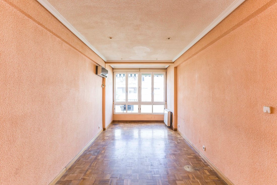Apartment in Chamartín, Madrid, Spain 2 - 18663924