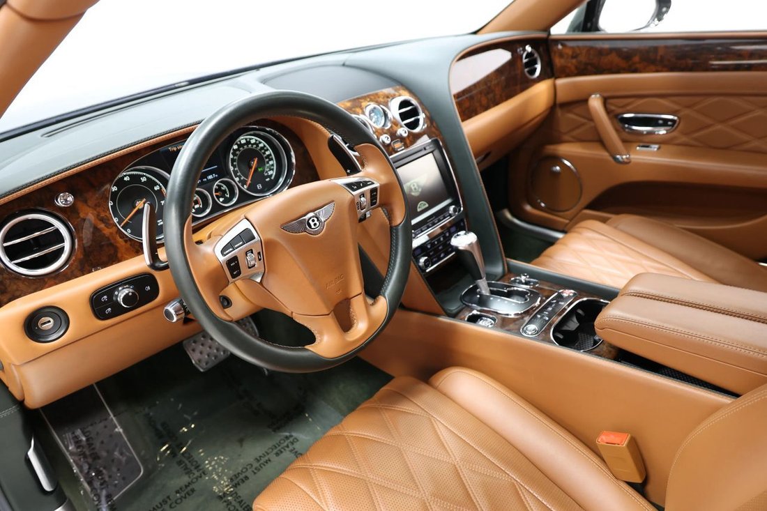 Sedan in Jacksonville, FL, United States 2 - 17731699