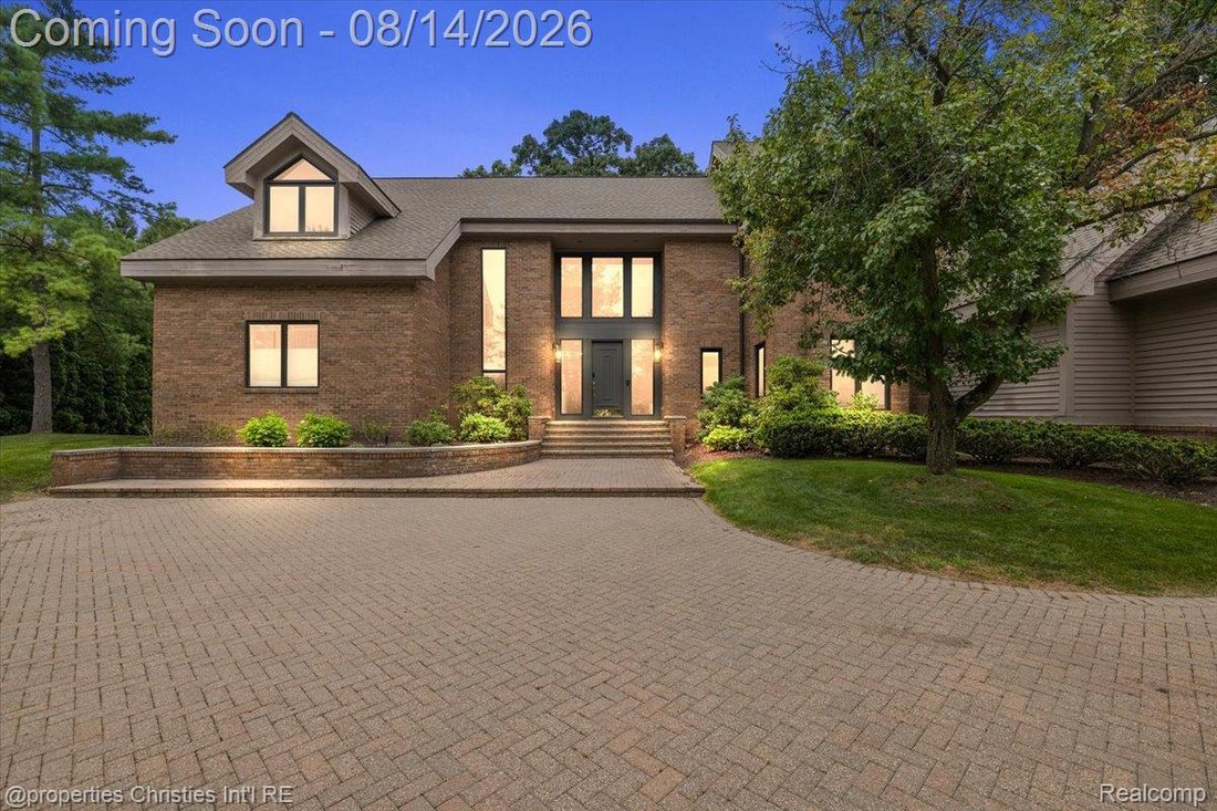 House in Bloomfield Hills, Michigan, United States 2 - 18666891