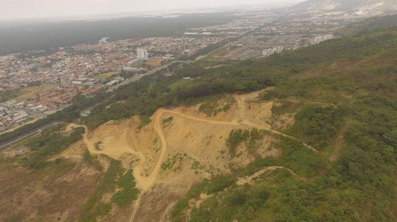 Land in Guayaquil, Guayas, Ecuador 2 - 18659960