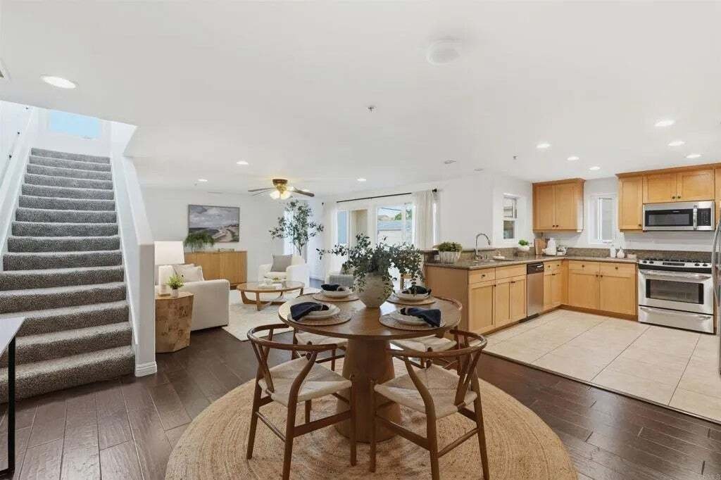 Townhouse in San Diego, California, United States 2 - 18663996