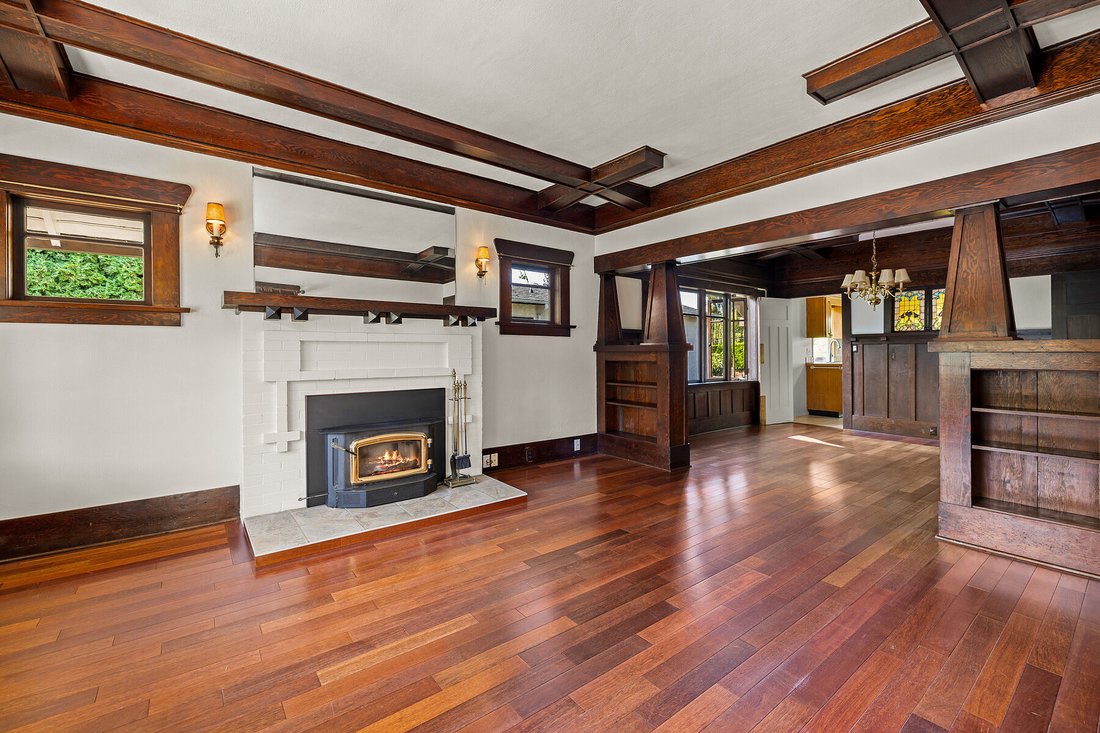 House in Victoria, British Columbia, Canada 4 - 18661588
