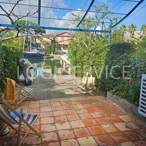 House in Grimaud, Provence-Alpes-Côte d'Azur, France 2 - 18565473