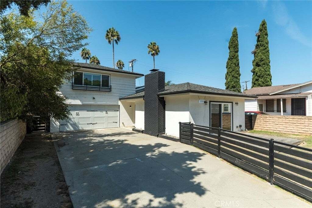 House in Los Angeles, California, United States 1 - 18666533