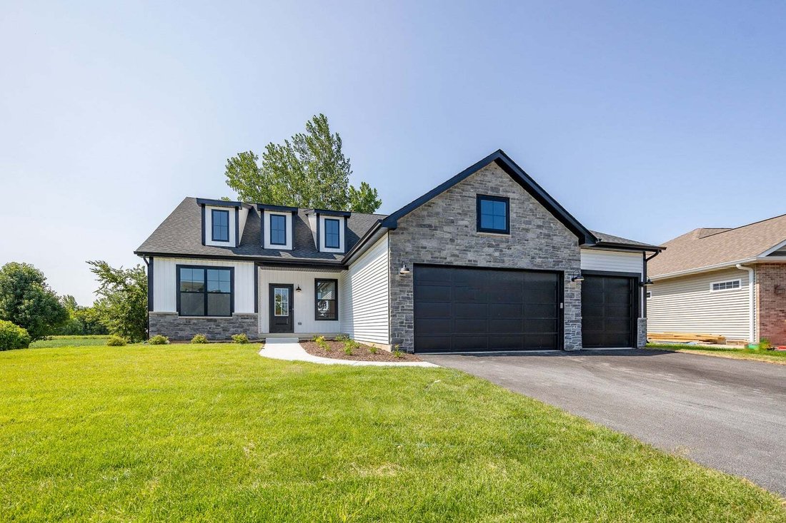 House in North Aurora, Illinois, United States 1 - 18666223