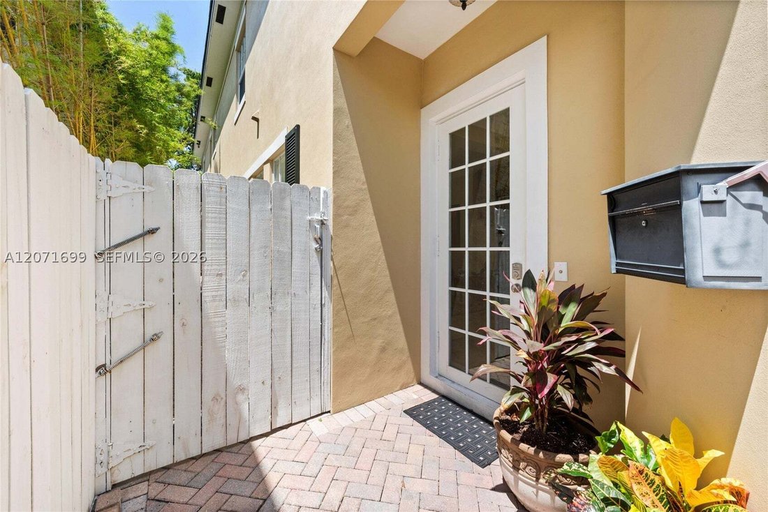 Townhouse in Fort Lauderdale, Florida, United States 2 - 18663462