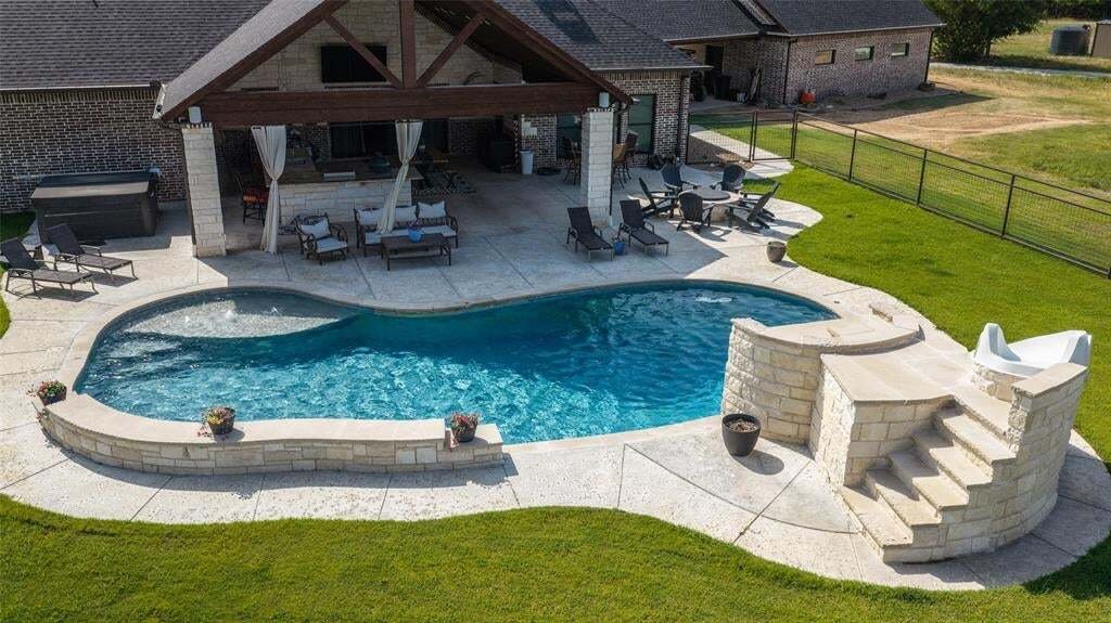 Farm Ranch in Chico, Texas, United States 3 - 18664059
