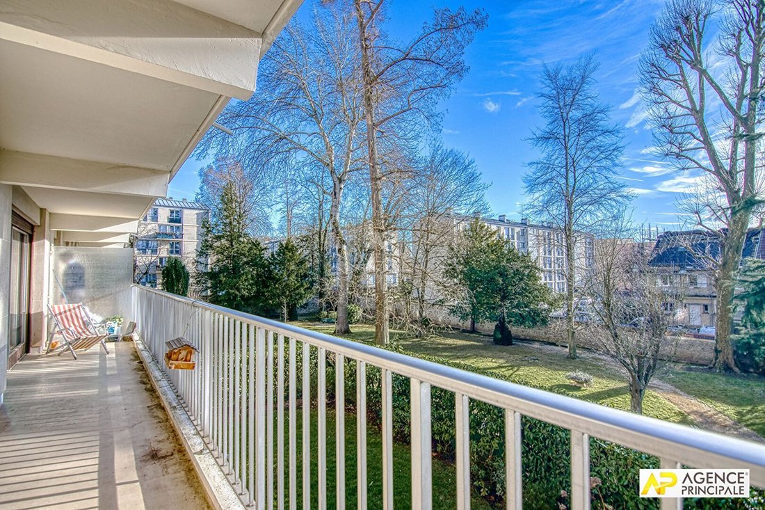 Apartment in Domaine National du Château, Versailles, France 1 - 18660362