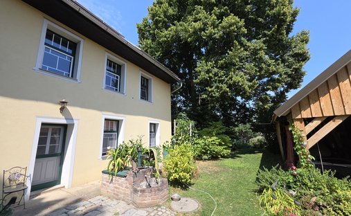 Haus in Asparn an der Zaya, Niederösterreich, Österreich 1