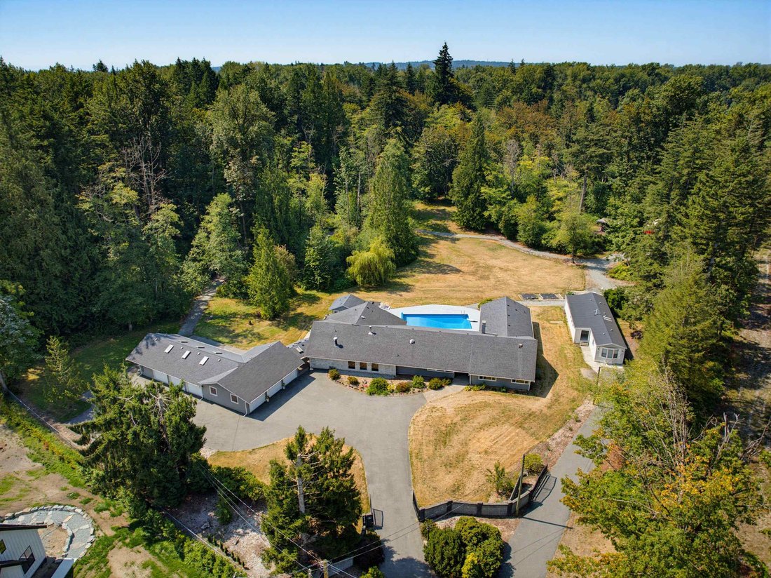 House in Langley Township, British Columbia, Canada 1 - 18670464