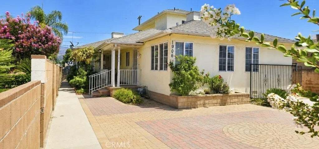 Andere in Burbank, Kalifornien, Vereinigte Staaten 2 - 18579369