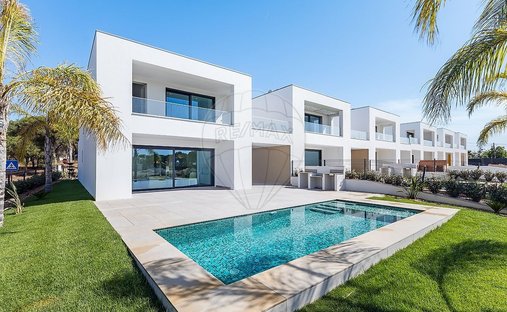 Villa en Quarteira, Algarve, Portugal 1